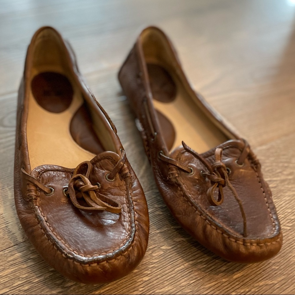 Frye Women’s Reagan Campus Driver Leather Slip-on Moccasin